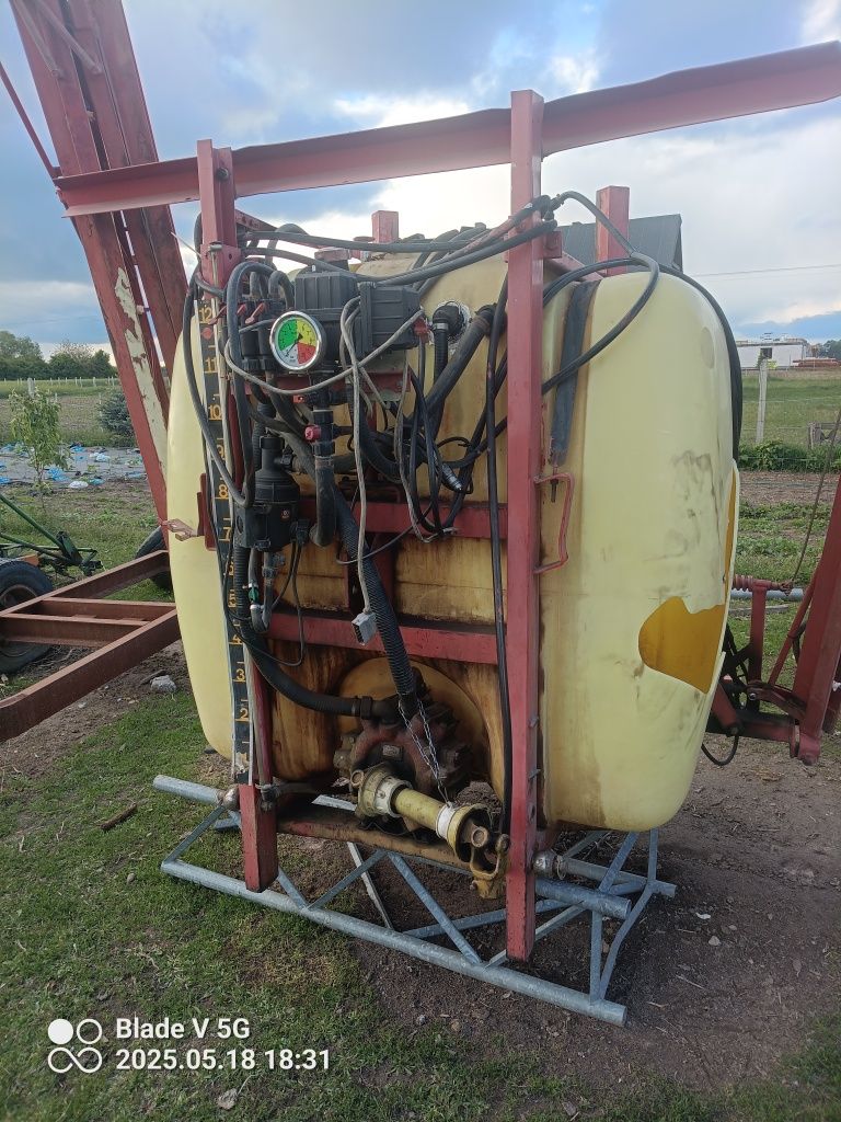 Hardi 1200 litrów 12 metrów hydraulika