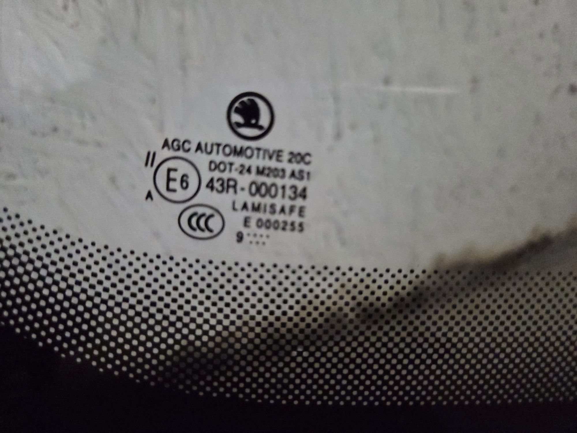 Szyba czołowa przednia przód Skoda Fabia 3 III po 14r oryginał