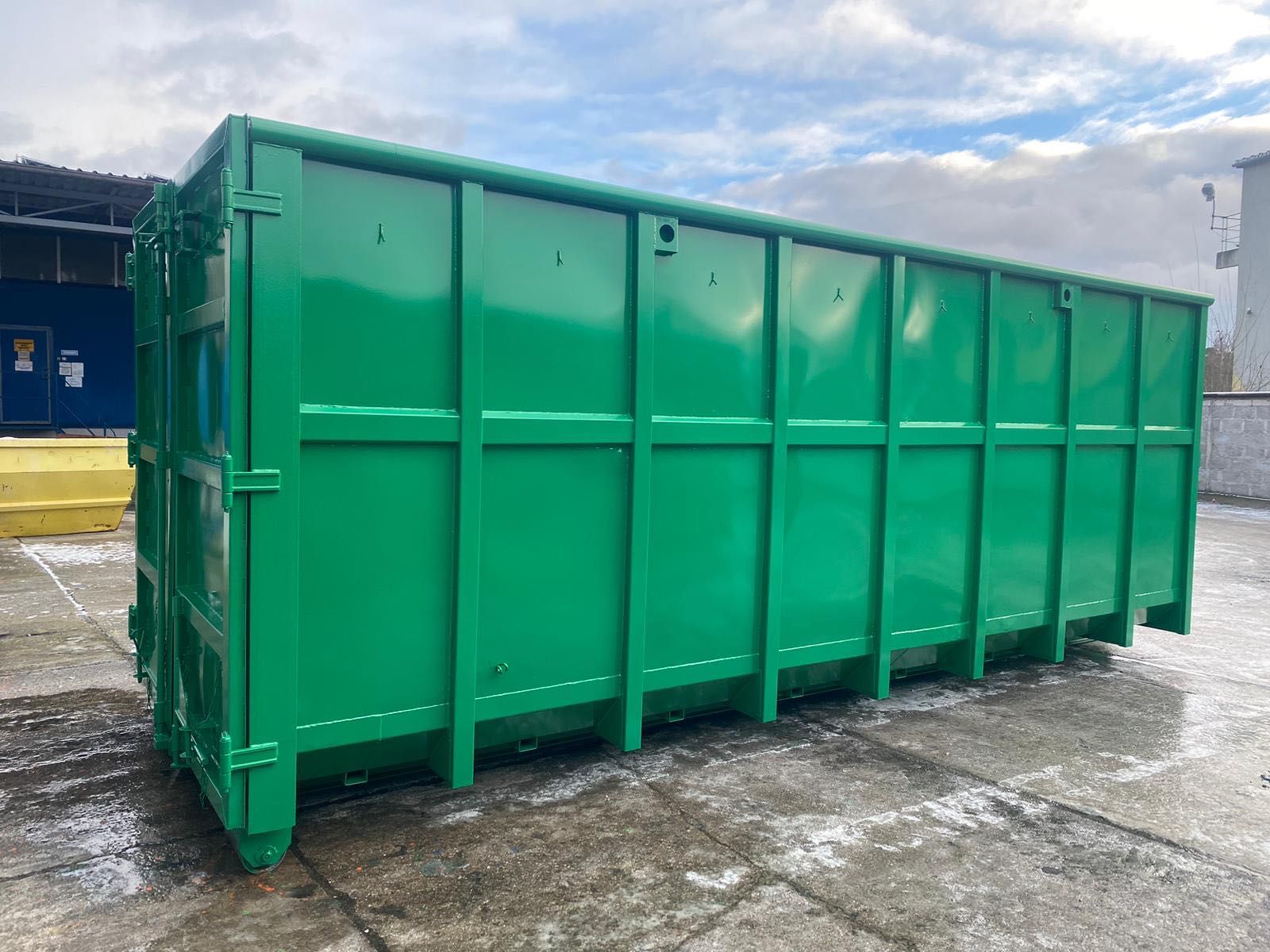Hakowy kontener KP 36 standard pojemnik kosz śmietnik gruzownik
