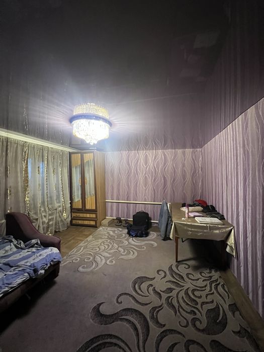 Продаж будинку по вулиці Нагірна .