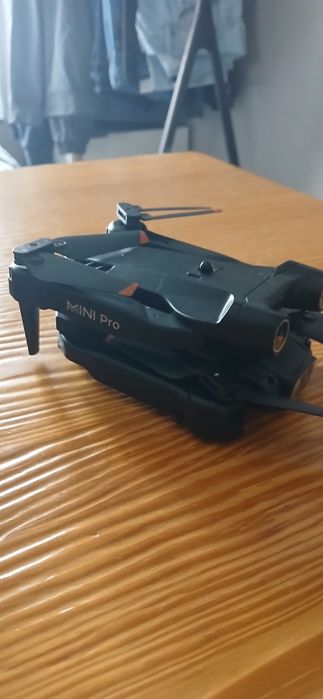 Klack E65 Mini Pro  4K (como novo)