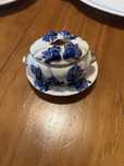 Terrina miniatura em porcelana