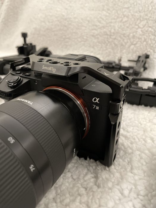 Sony A7 III + Acessórios