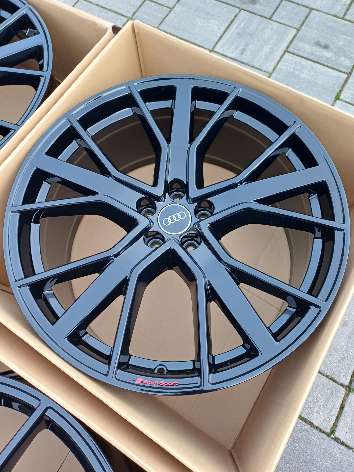 Felgi Audi Q7 Etron 21 cali
