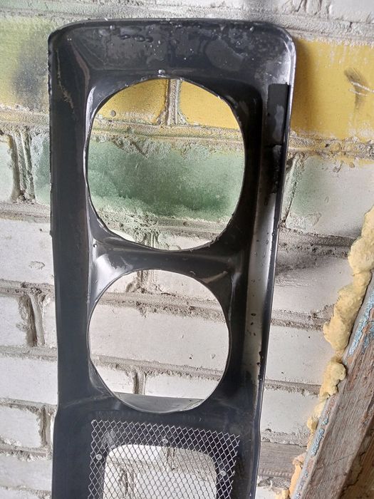 Продам решетку радиатора