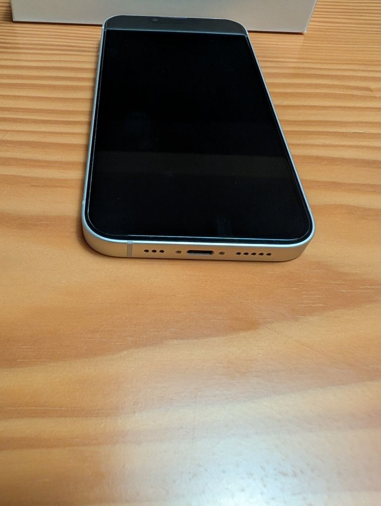 iPhone 13 128GB Branco