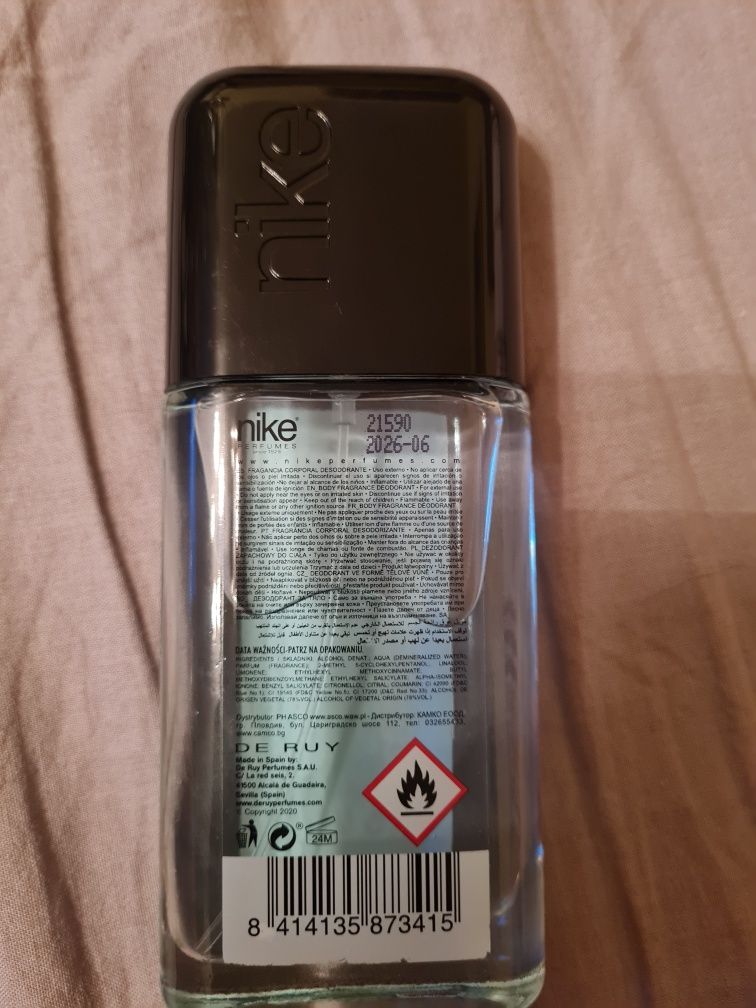 Dezodorant z atomizerem 75 ml nowy