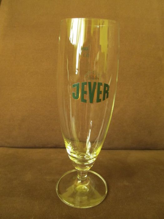 Pokale kufle do piwa Jever 0,3l - 6szt.