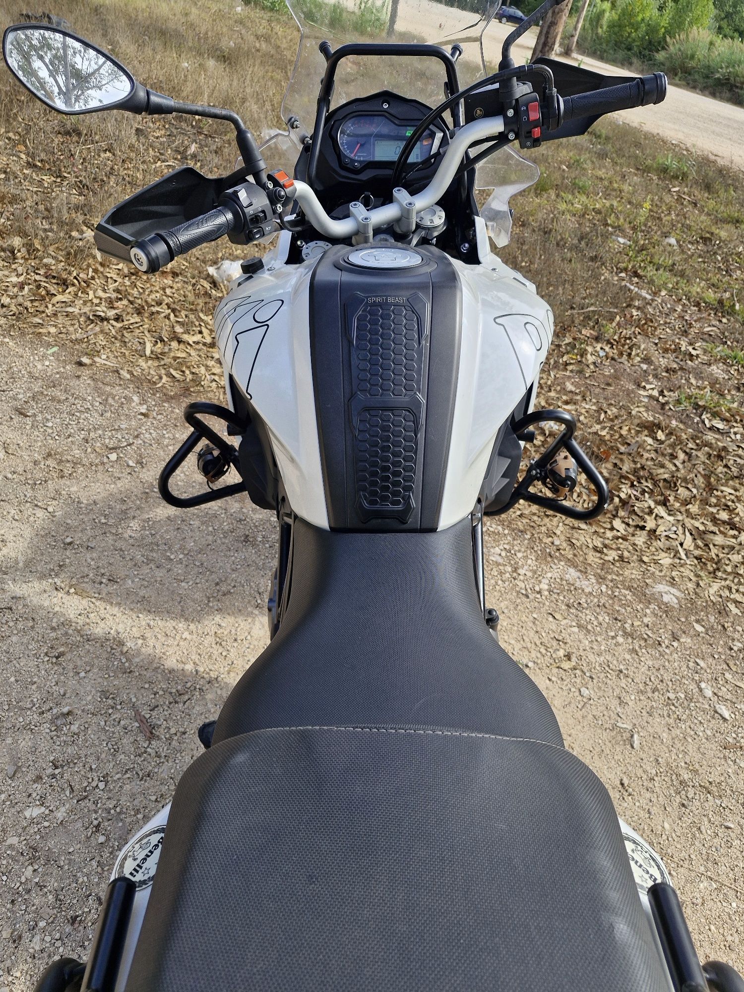 benelli 502 trk (impecacel)