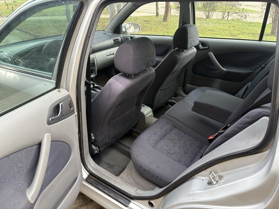 Skoda Oktavia tour 1.6 mpi автомат