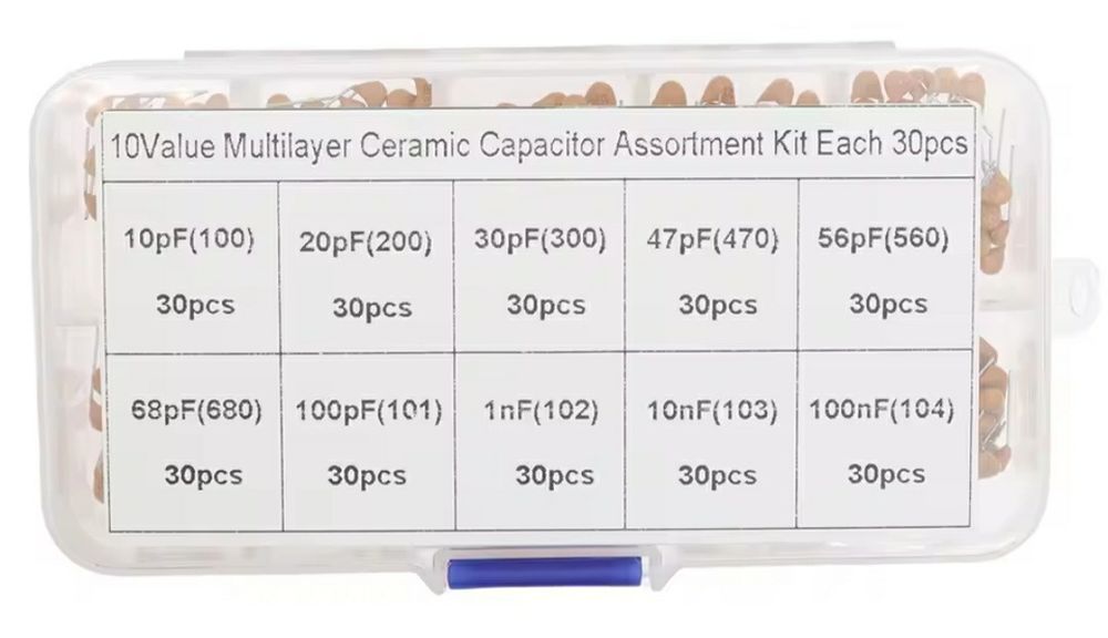 Набори електролітичних та керамічних конденсаторів.
