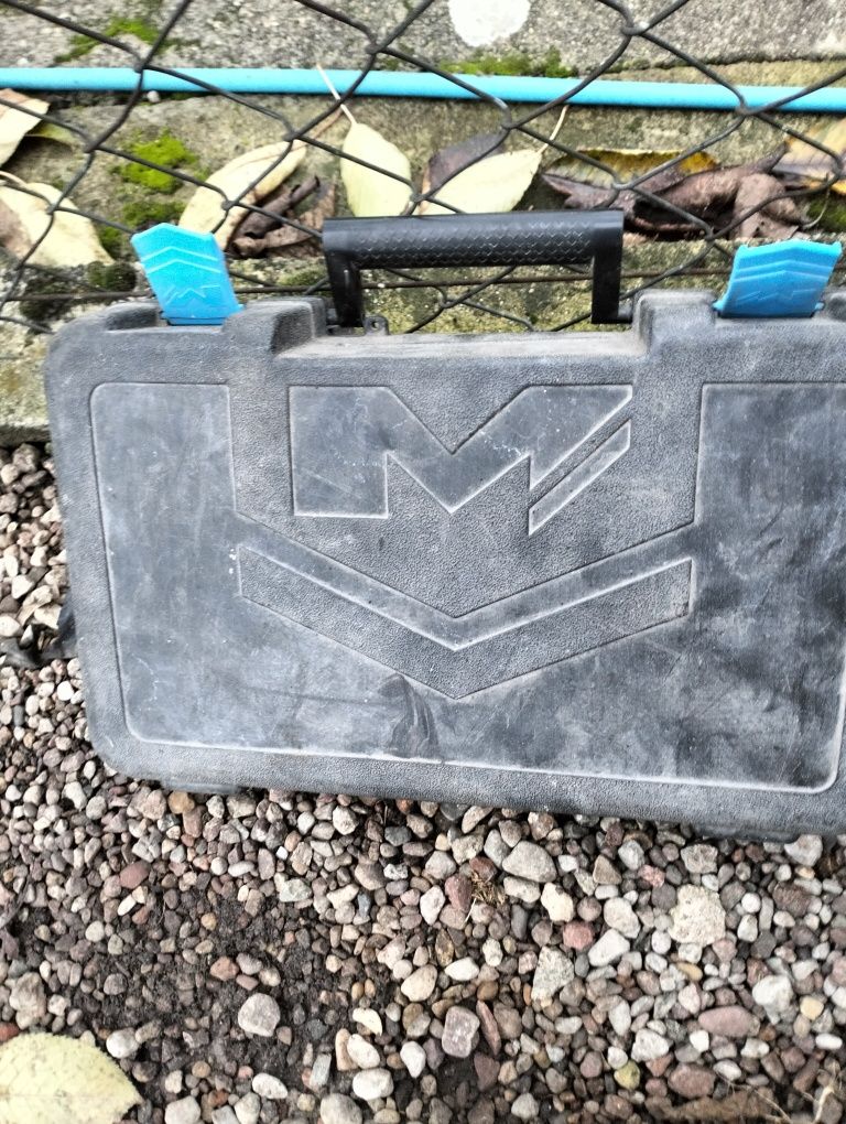 Puste walizki od narzędzi MacAllister Graphite
