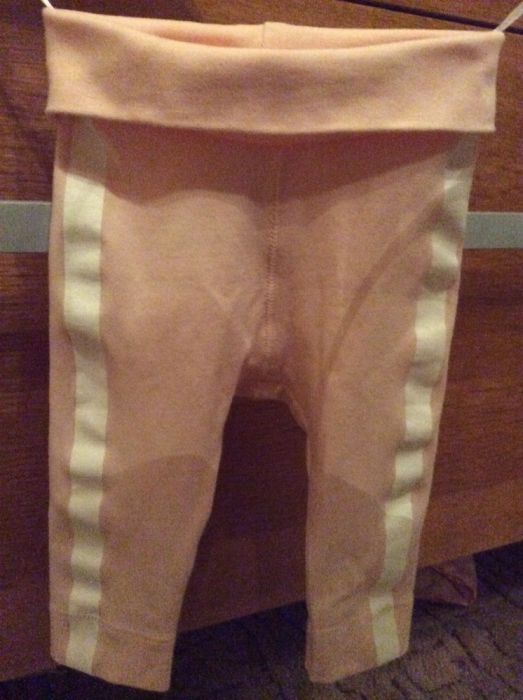 NOWE śliczne leginsy firmy H&M z modnymi w tym sezonie lampasami, HIT