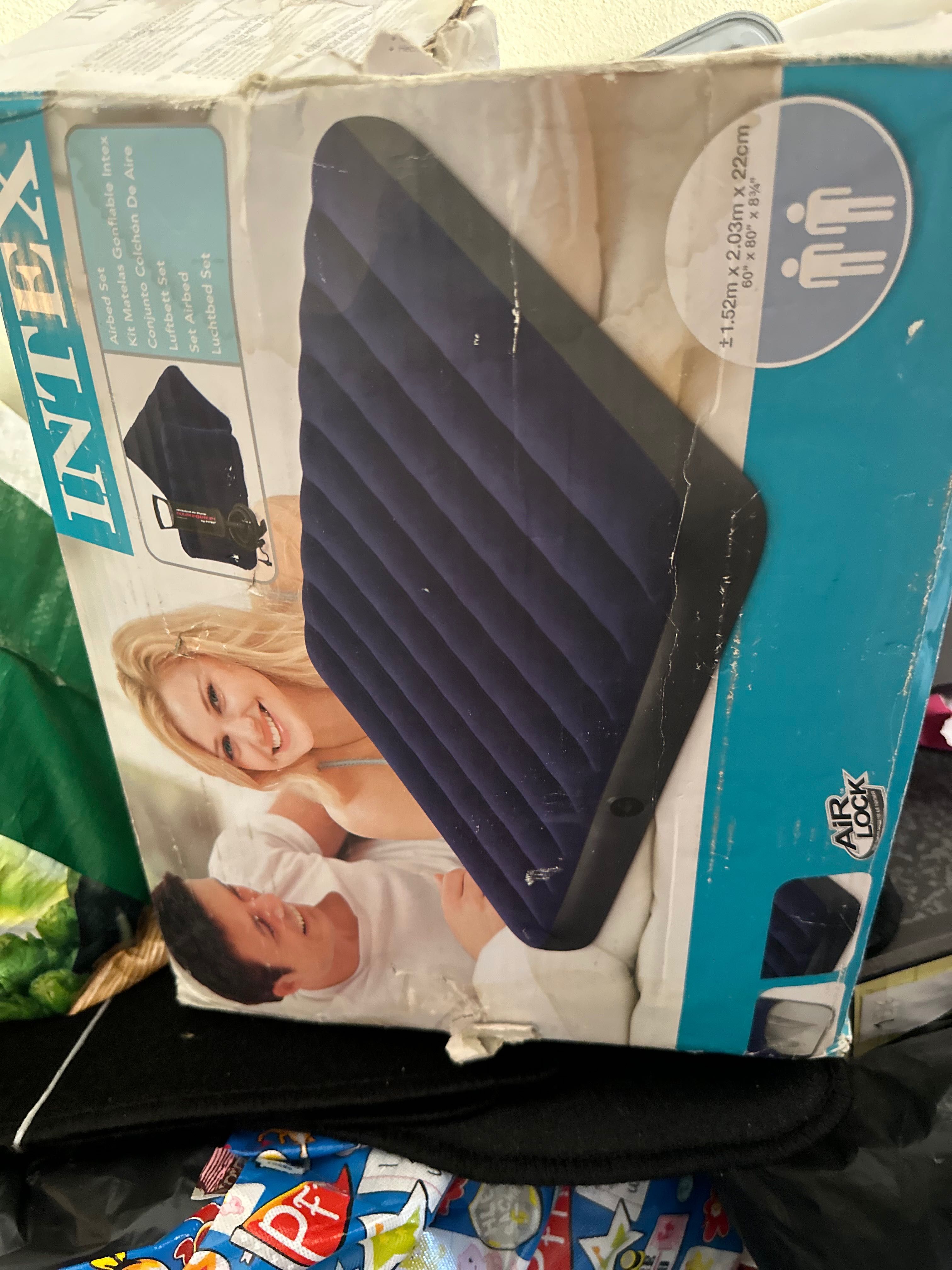 Tenda de campismo + colchão