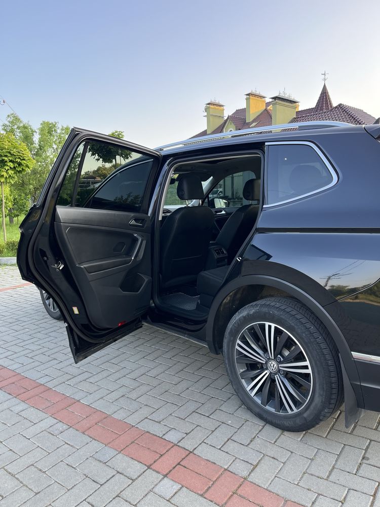 Продам Volkswagen Tiguan SEL