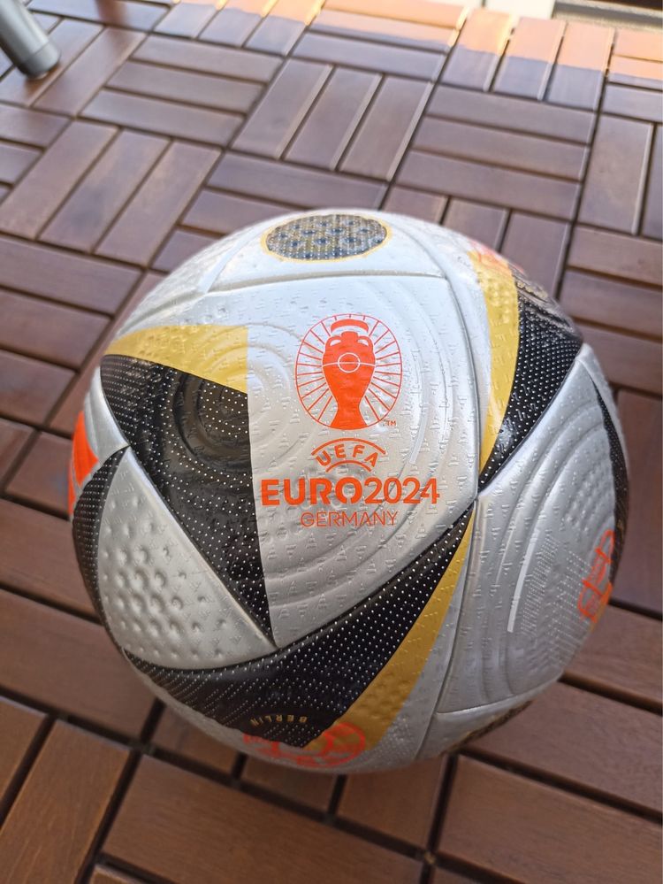Piłka adidas euro 2024 Final