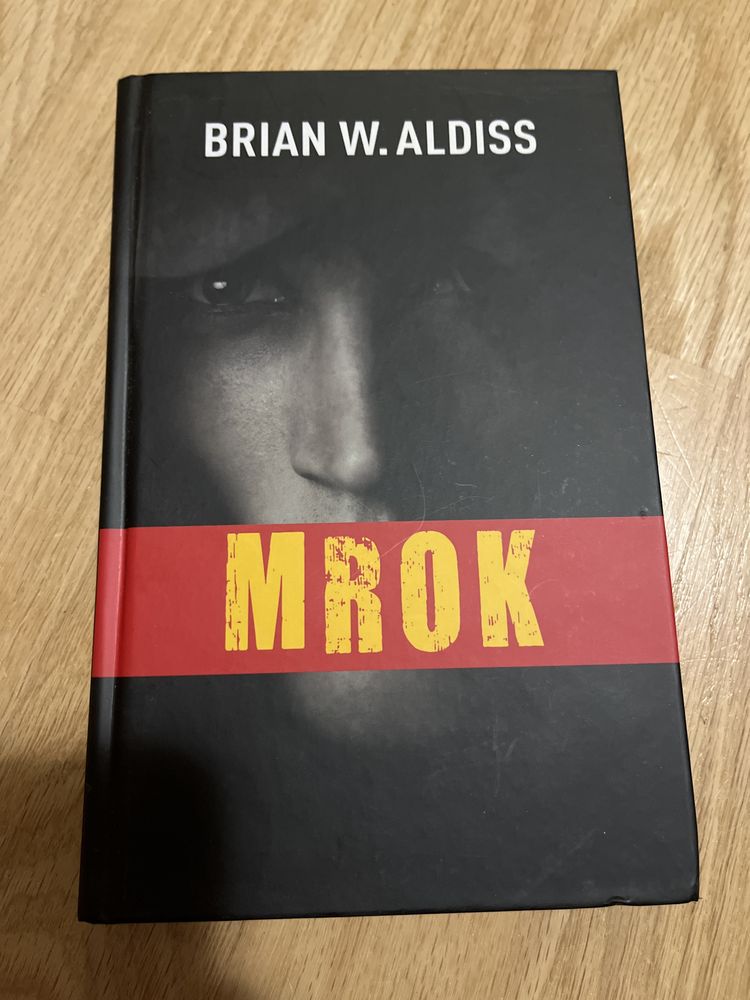 Brian W. Aldiss Mrok