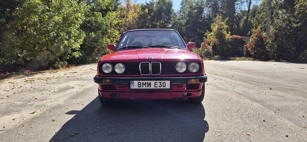 Продам BMW E30 coupe