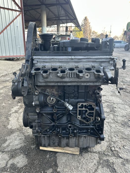 Мотор Двигун 2.0 TDI CBB 125 кВТ Пассат Б6 Шкода Октавія А5 двигатель