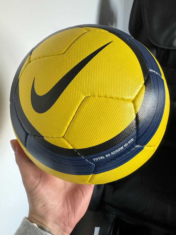 Piłka Nike T90 Premier League