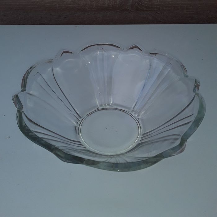 Фруктовниці або салатниці