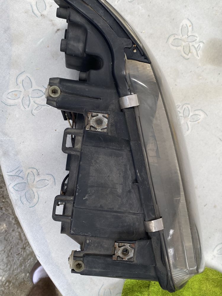 Farol esquerdo audi a3 8l