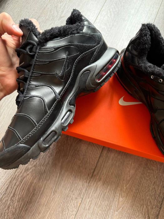 Кроссовки на меху 44-45 найк Nike air max TN тн оригинал