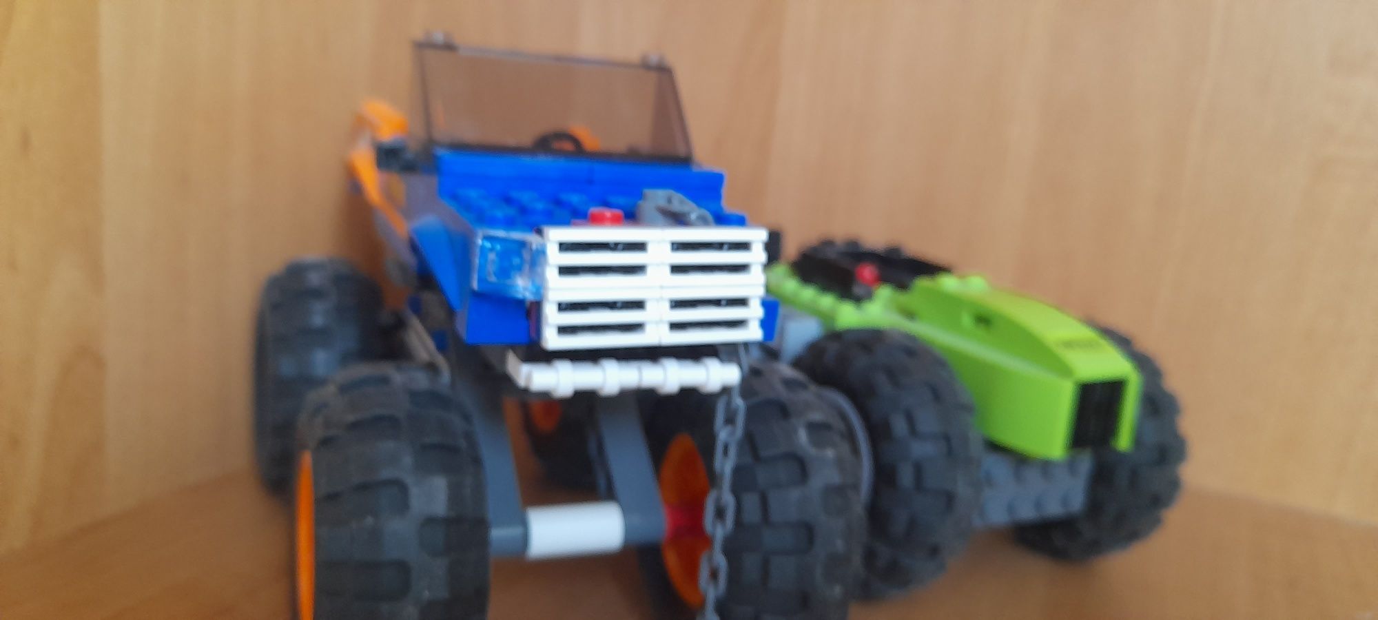 Zabawka lego monstery