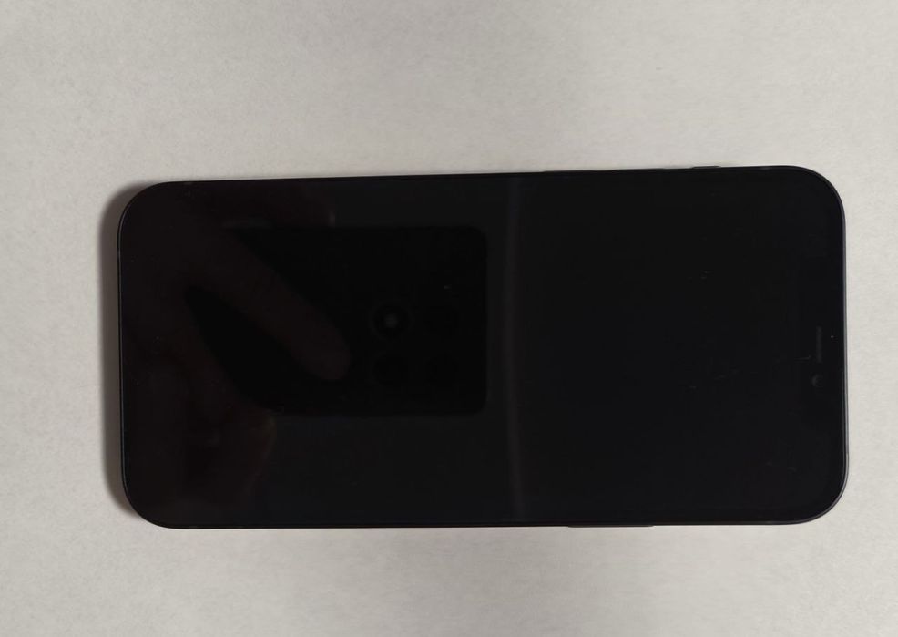 İPhone 12  з гарантією