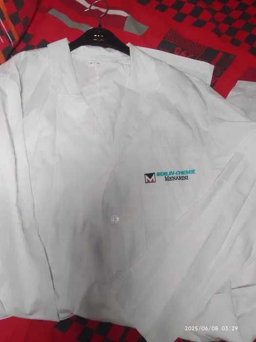 Новий  медичний халат з довгим рукавом