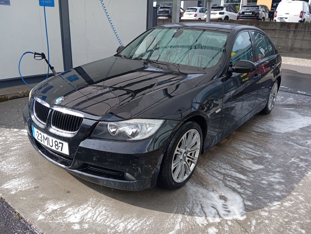 Vendo Bmw 318d E90