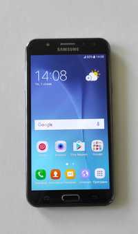 Смартфон Samsung galaxy J7