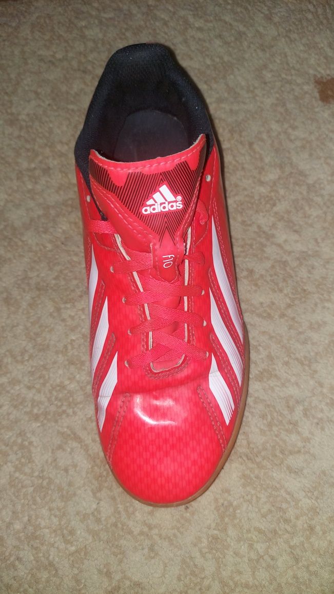 Adidas F50 кросівки