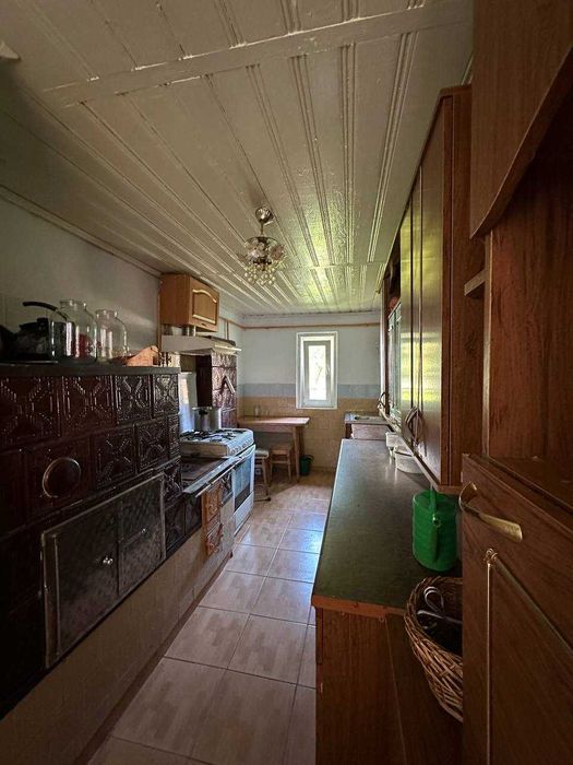 Продаж 2 пов будинку з 2 гаражеми і ділянкою на 12 соток, 236.5 кв.