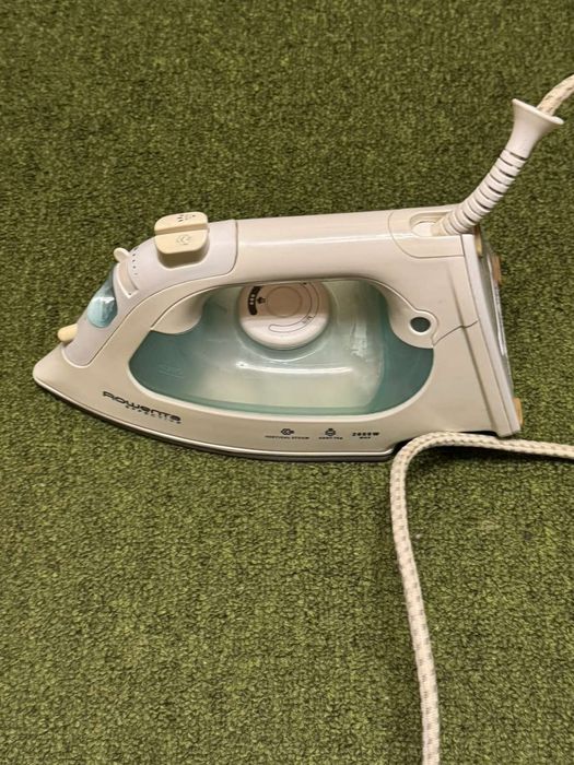 Утюг      rowenta