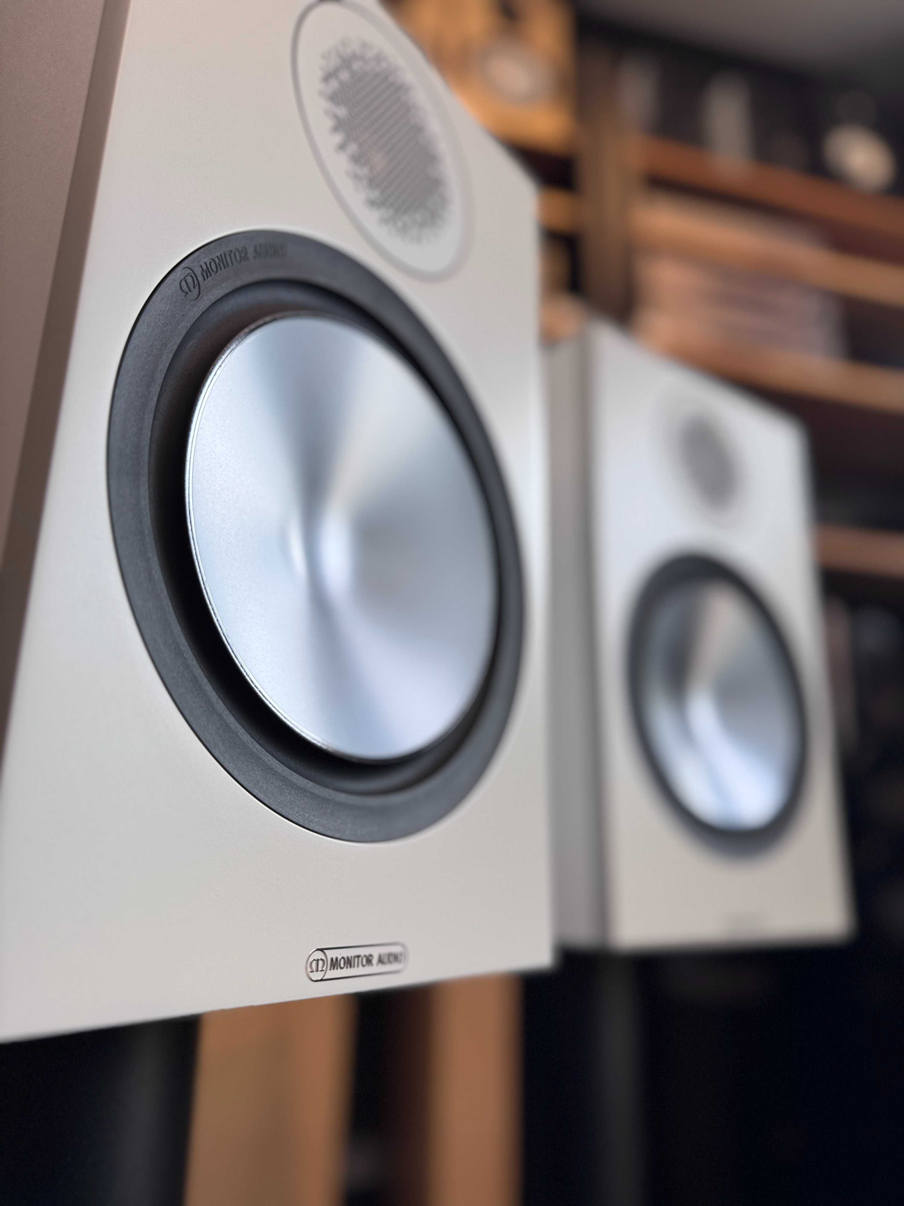 Monitor Audio Bronze 100 Białe Kolumny podstawkowe OUTLET SKLEP