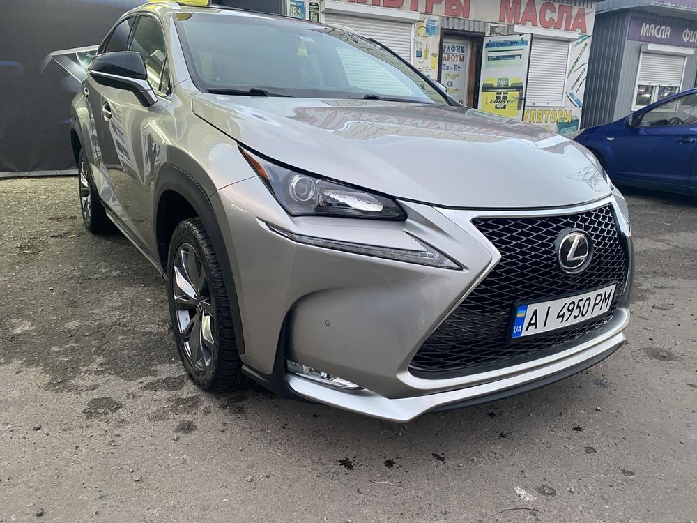 Продам срочно Lexus nx 200 t торг