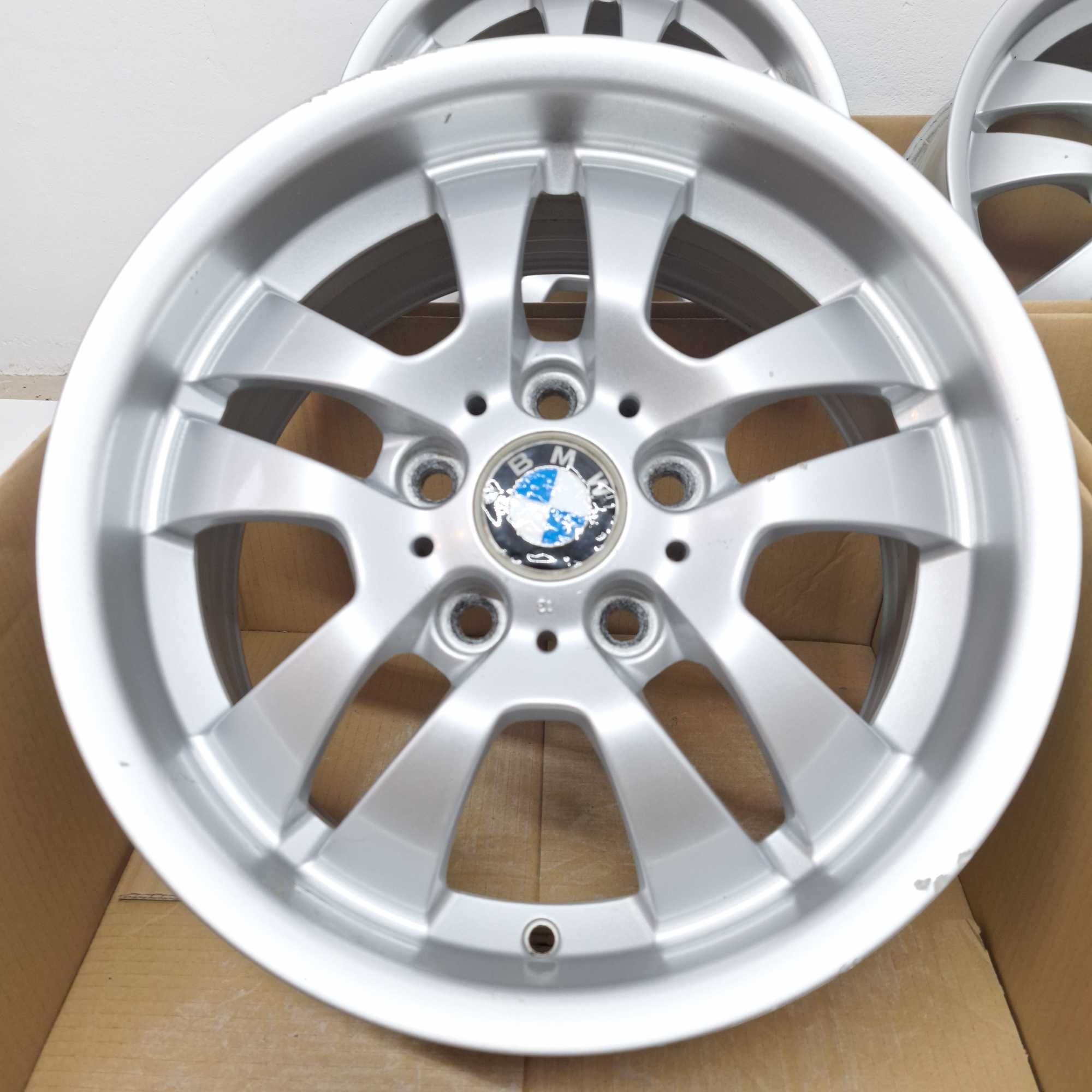 Felgi aluminiowe 16'' BMW 5x120 ET34 7J  FA0068