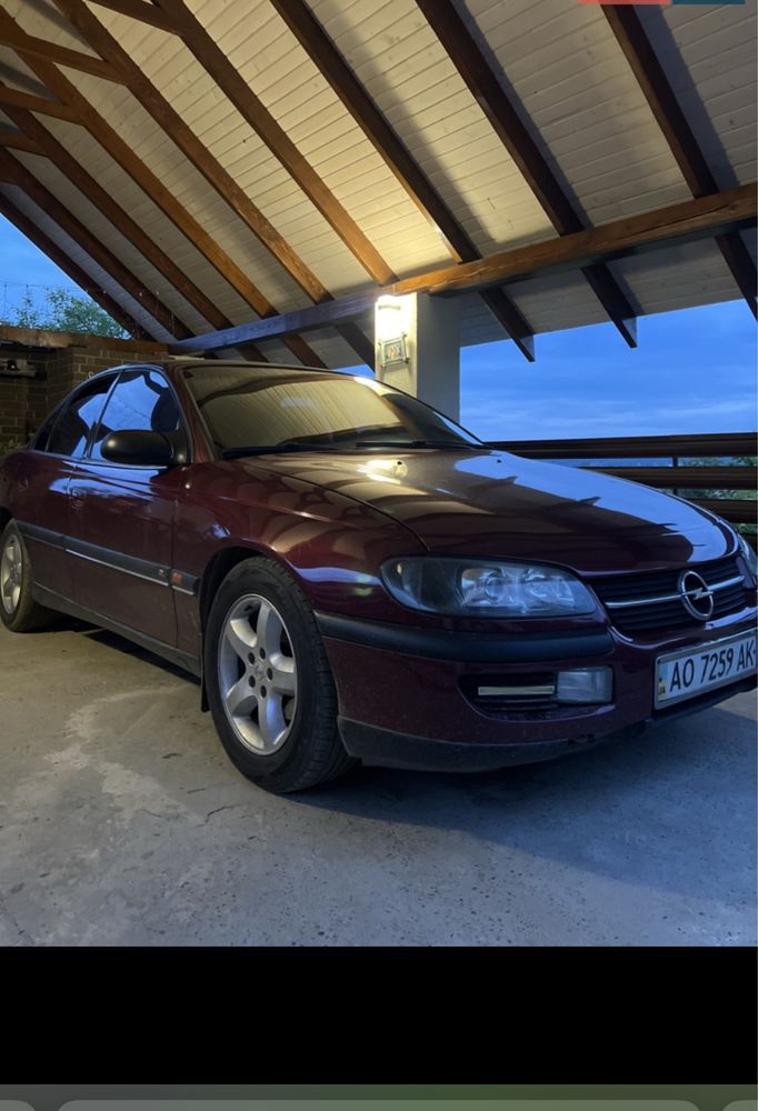 Opel omega b 2000 рік 2 л бензин