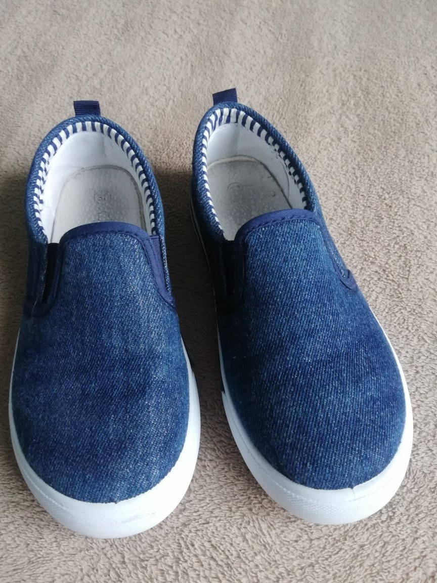 Buty chłopięce rozm. 30