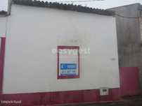 Ruína na Ajuda Da Bretanha com terreno vista Mar e Serra