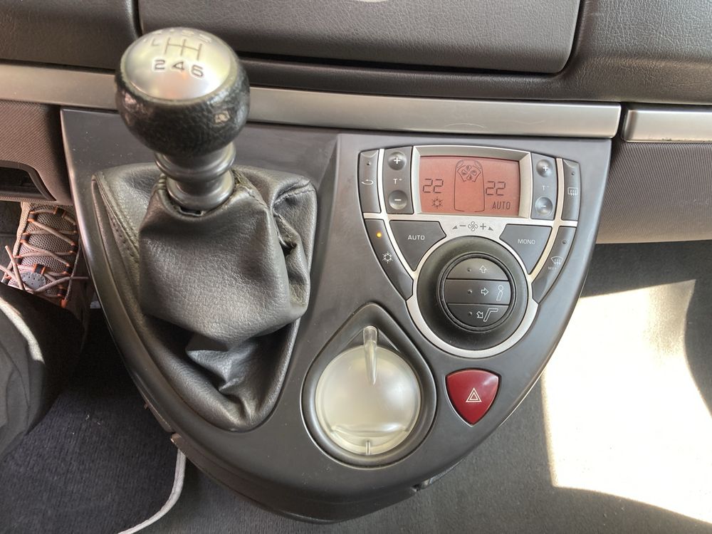 Peugeot 807 2006