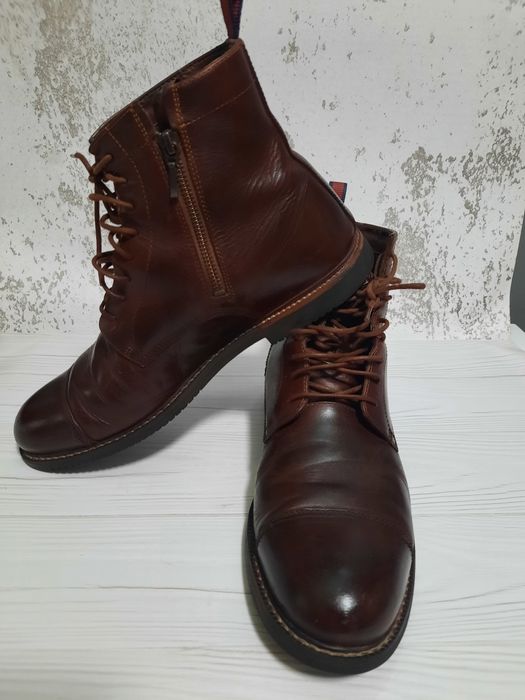 męskie skórzane botki do kostki marki Timberland