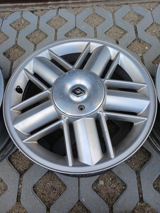 Alufelgi 16 Renault laguna2