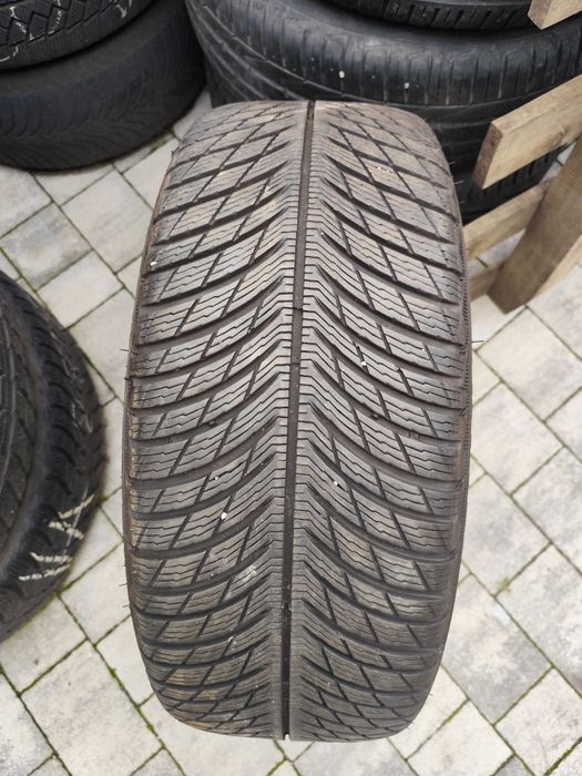 Opona zimowa Michelin pilot Alpin 5 18 cali 235/45r18