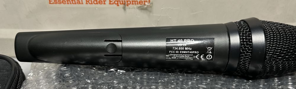 Microfone AKG PRO HT 40