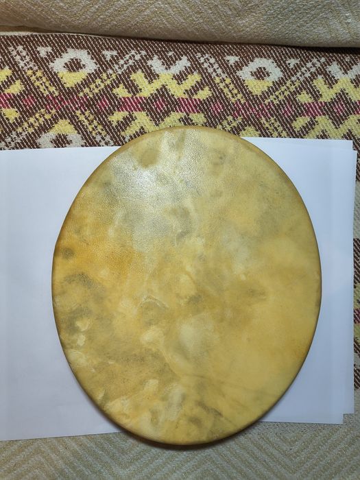 Овальний бубен ручної роботи