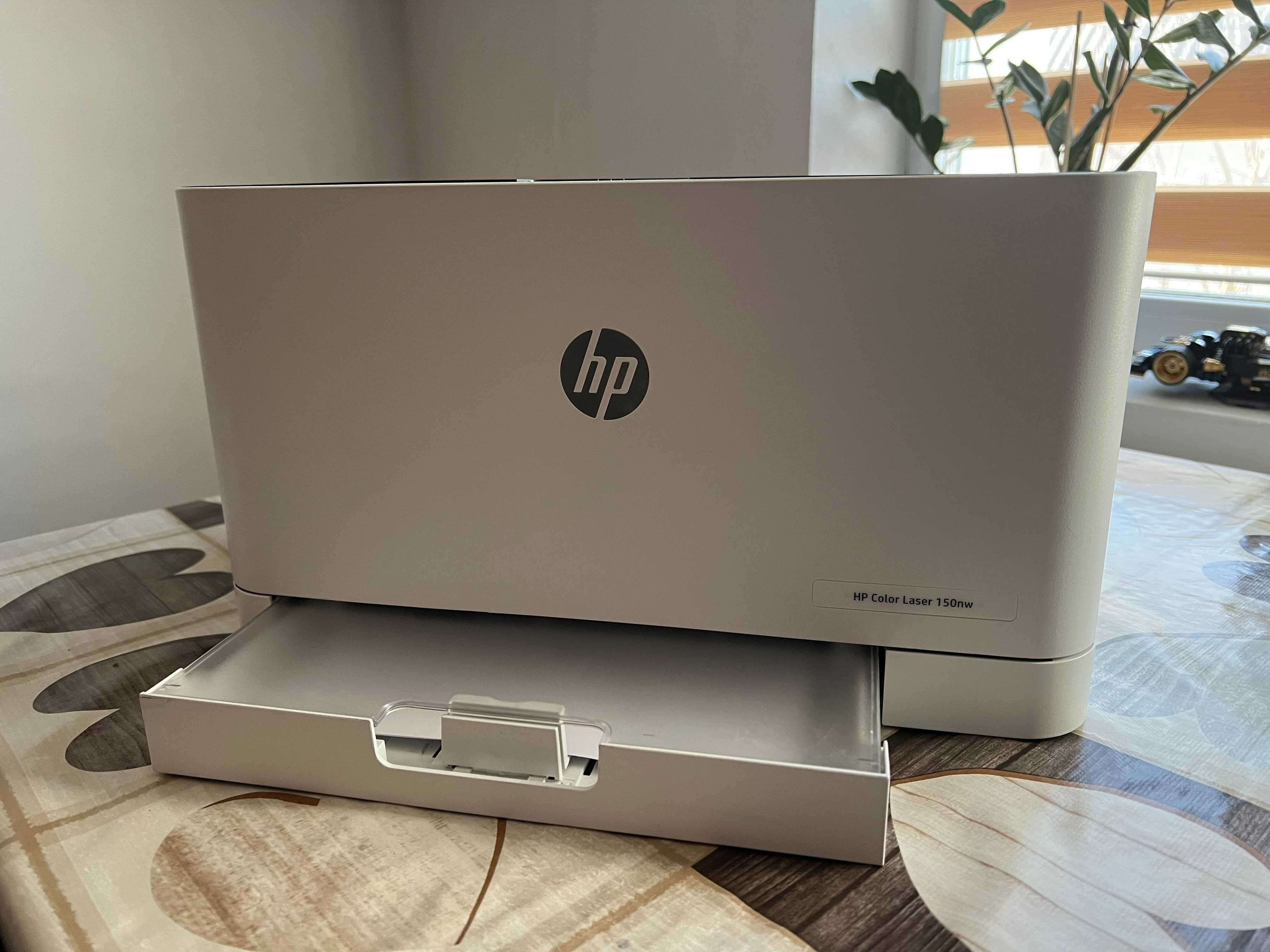Принтер HP Color Laser 150nw