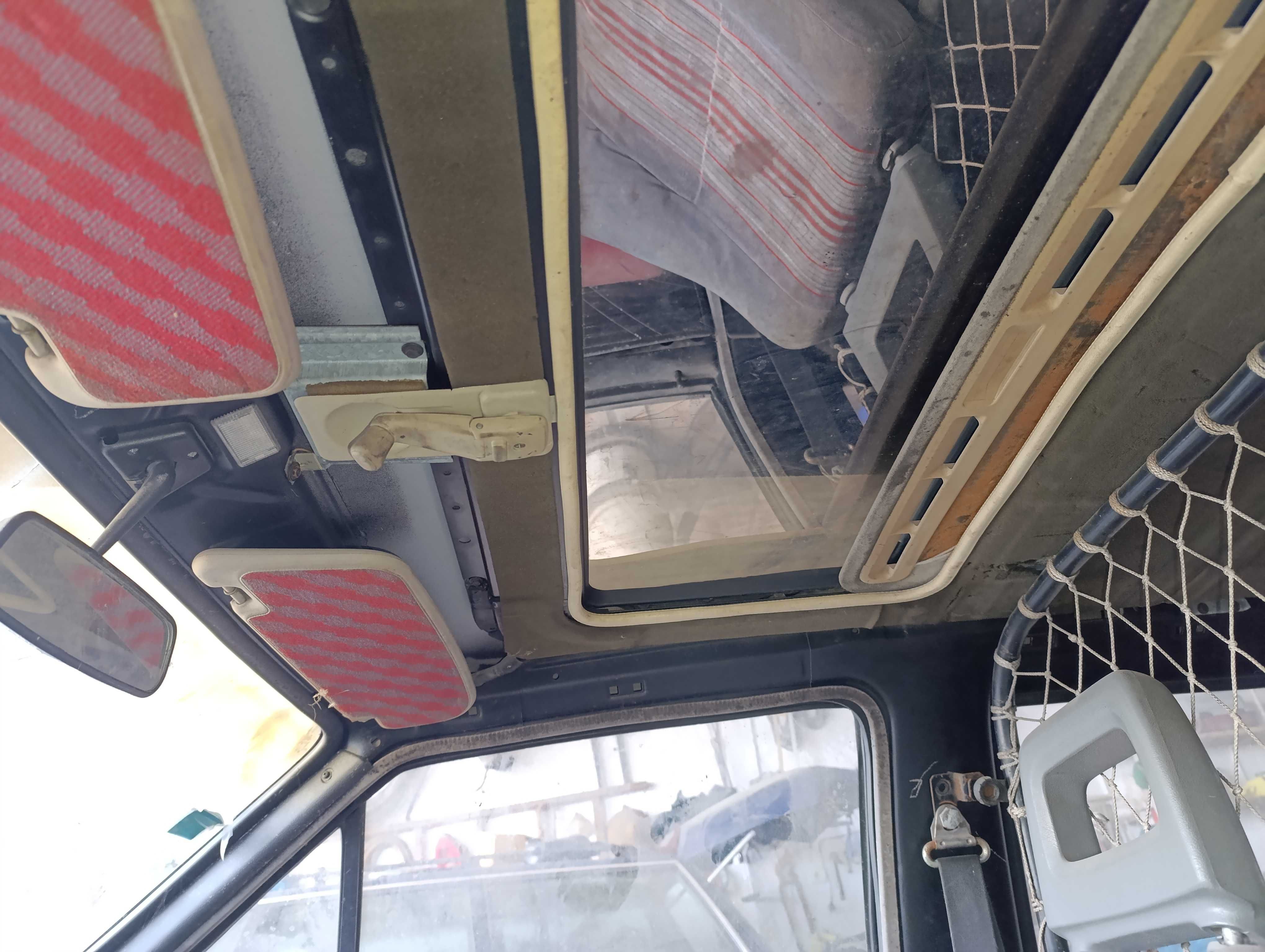 Vendo carroçaria completa Opel Corsa A sem documentos ou as peças