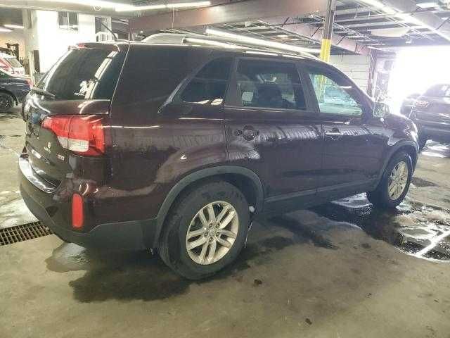 2014 року випуску KIA SORENTO LX